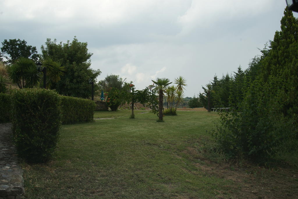L'Anticocasale Pensionat Altomonte Exteriör bild